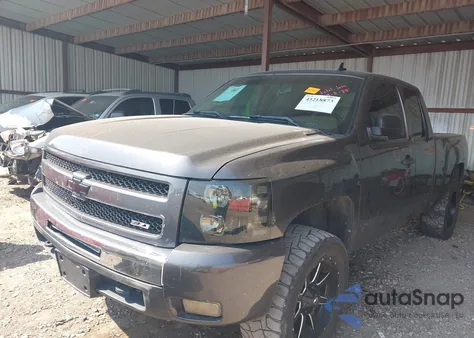 2010 Chevrolet Silverado 1500 Lt from USA, damaged, VIN 1GCSKSE3XAZ136392